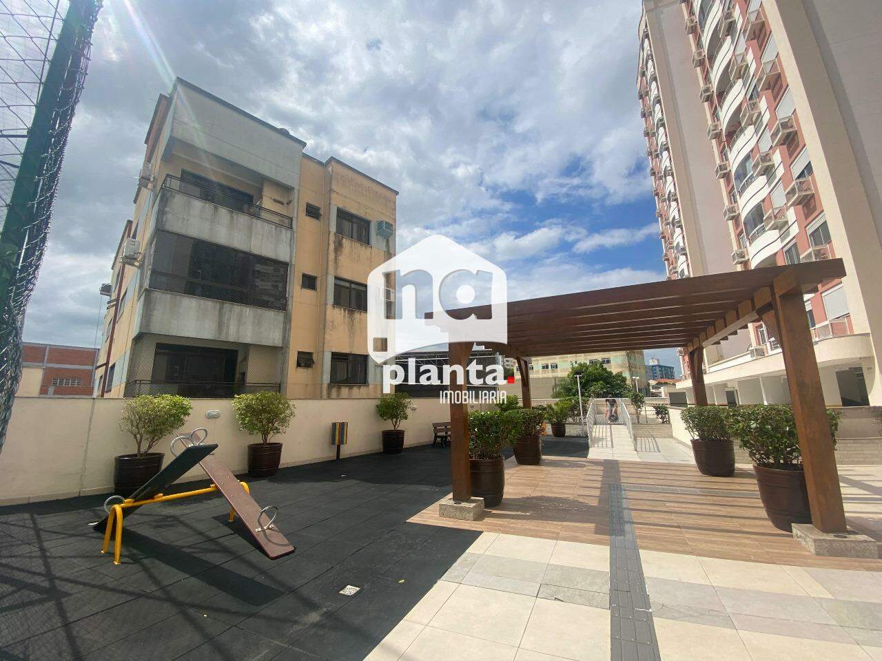 Apartamento à venda com 3 quartos, 83m² - Foto 23