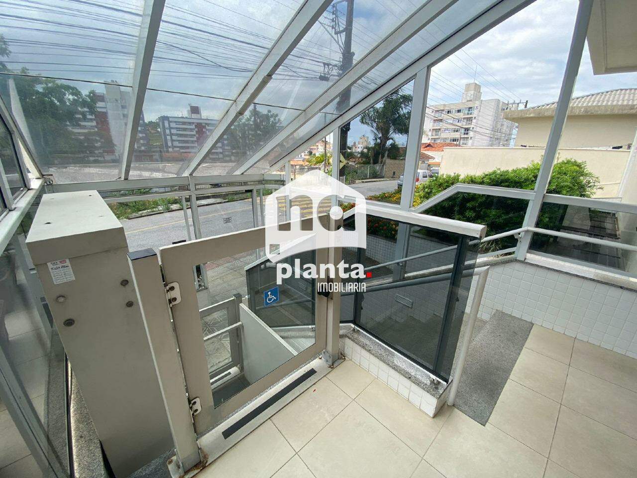 Apartamento à venda com 3 quartos, 86m² - Foto 22