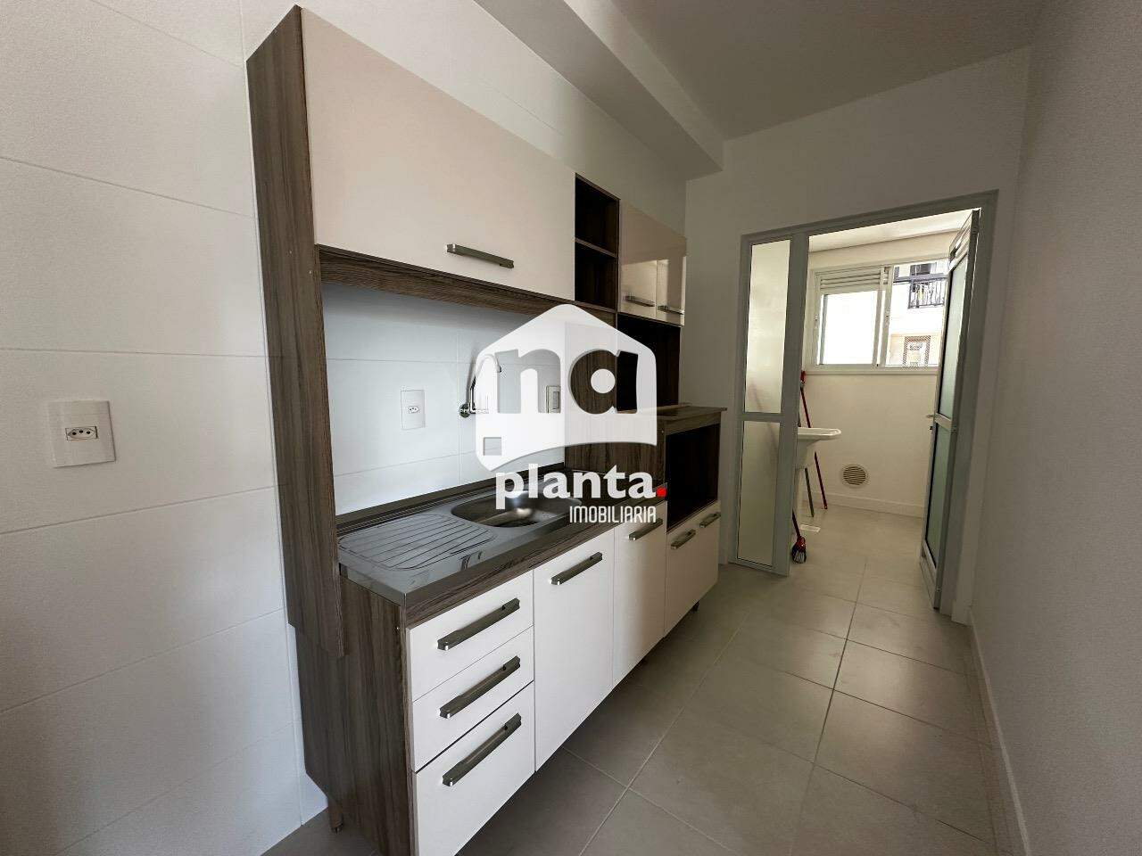 Apartamento para alugar com 3 quartos, 83m² - Foto 5