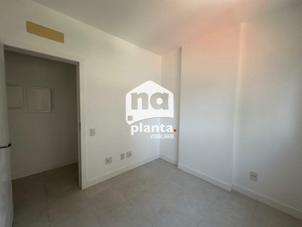 Apartamento para alugar com 3 quartos, 83m² - Foto 13