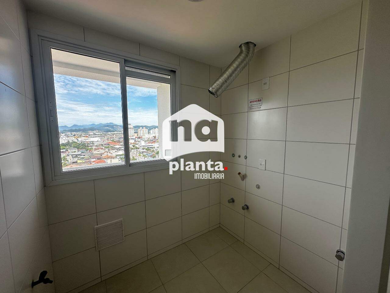 Apartamento à venda com 2 quartos, 84m² - Foto 10