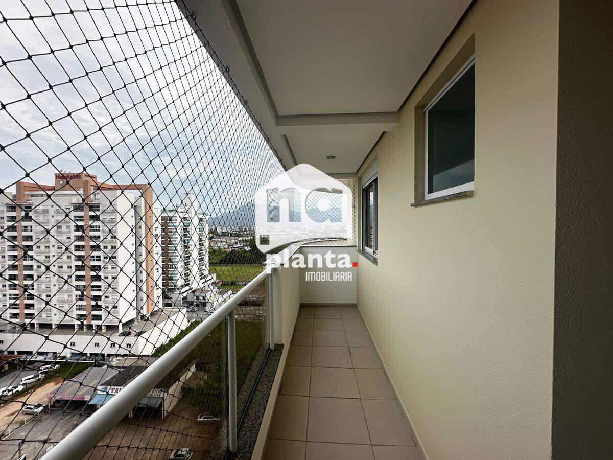 Apartamento para alugar com 2 quartos, 79m² - Foto 5