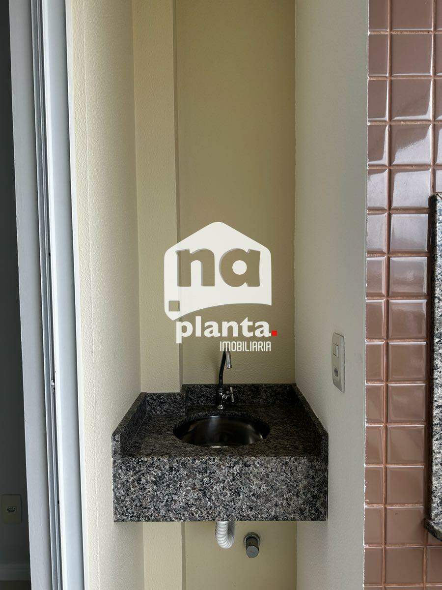 Apartamento para alugar com 2 quartos, 79m² - Foto 14