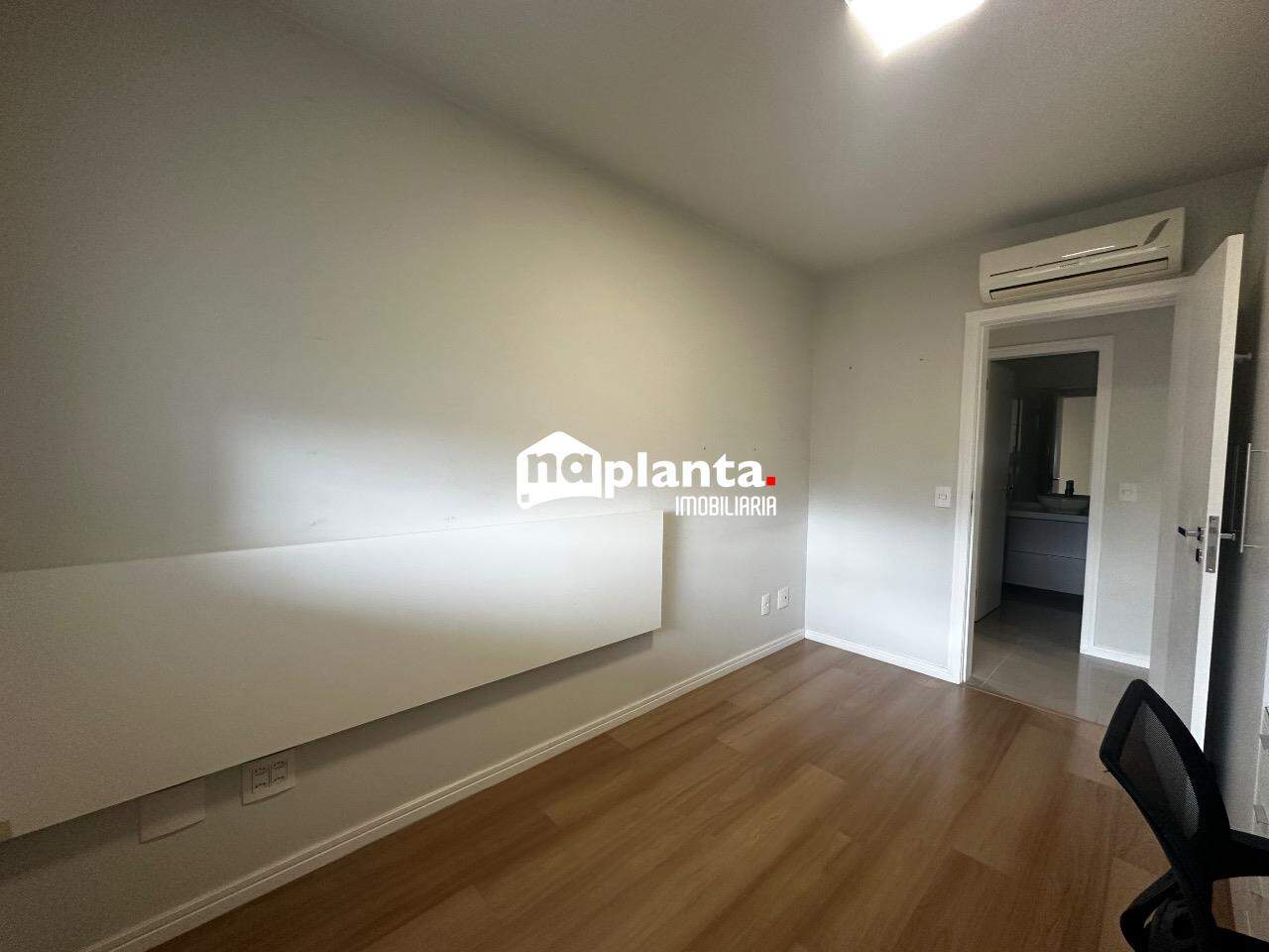 Apartamento para alugar com 2 quartos, 88m² - Foto 6