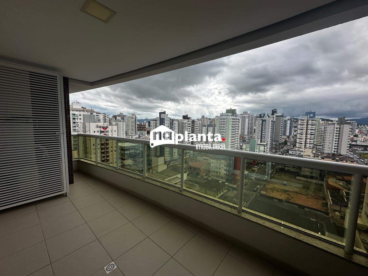 Apartamento para alugar com 2 quartos, 88m² - Foto 14