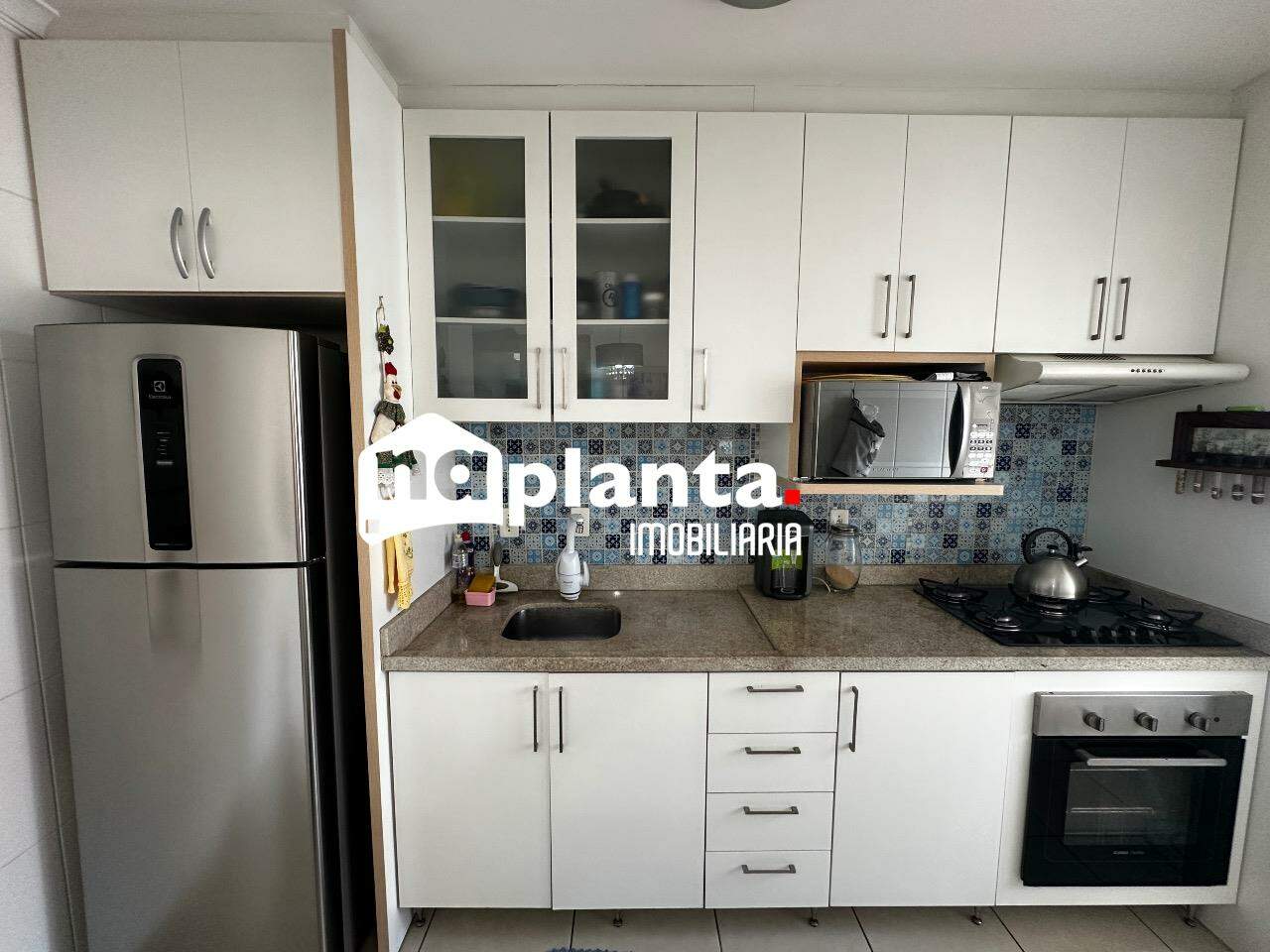 Apartamento à venda com 3 quartos, 75m² - Foto 15