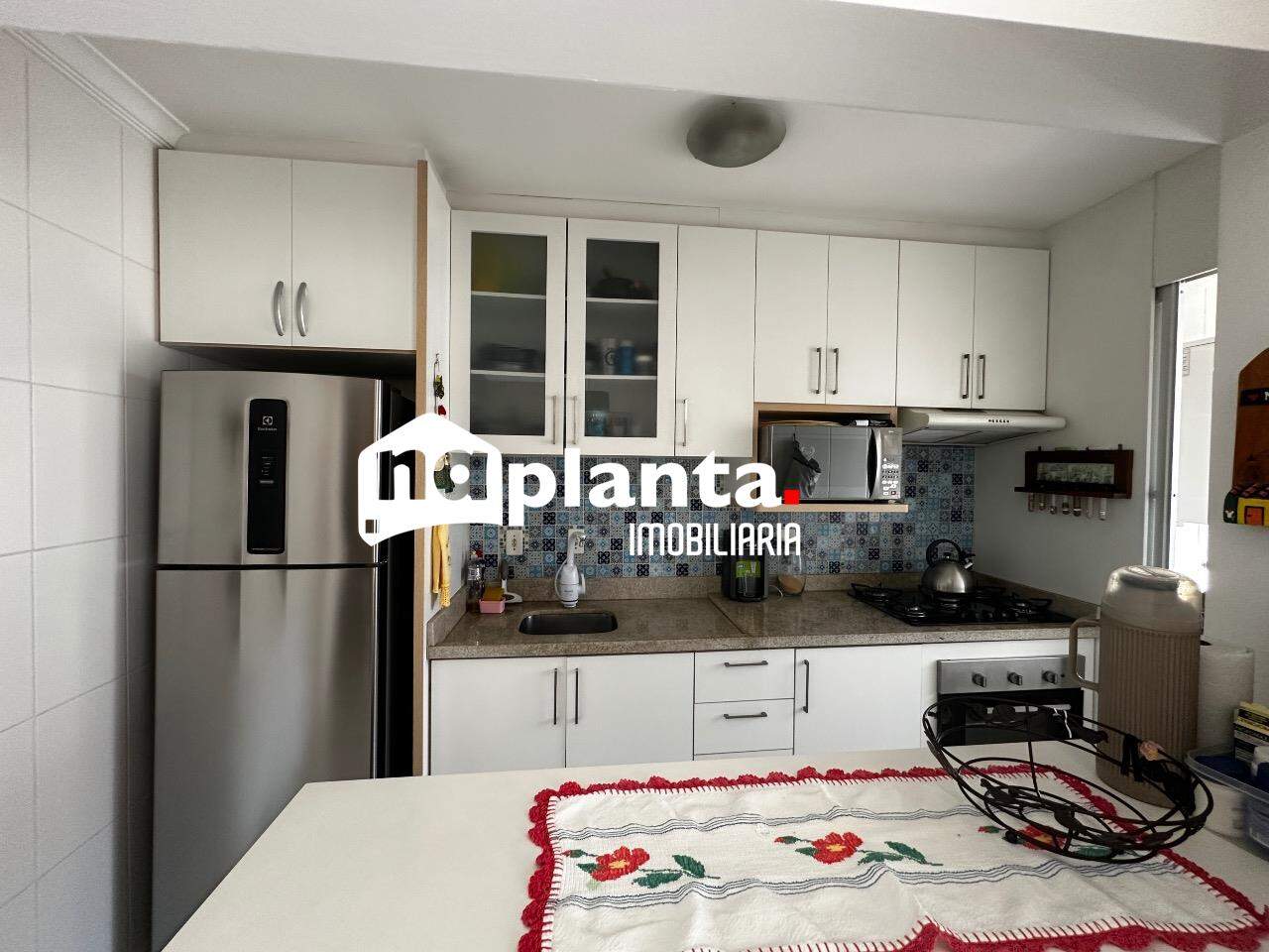 Apartamento à venda com 3 quartos, 75m² - Foto 6