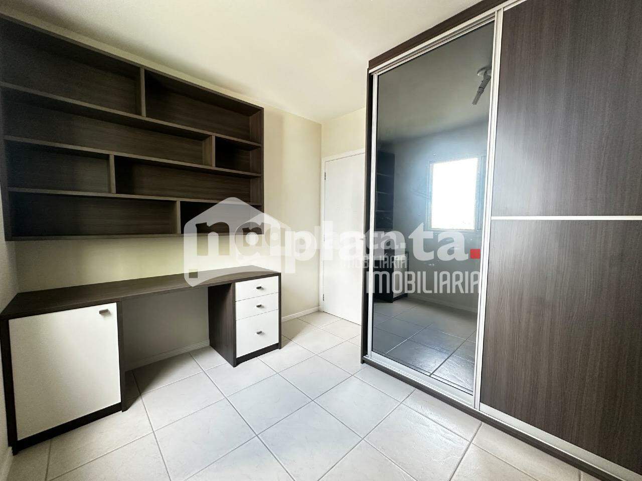 Apartamento à venda com 2 quartos, 73m² - Foto 6