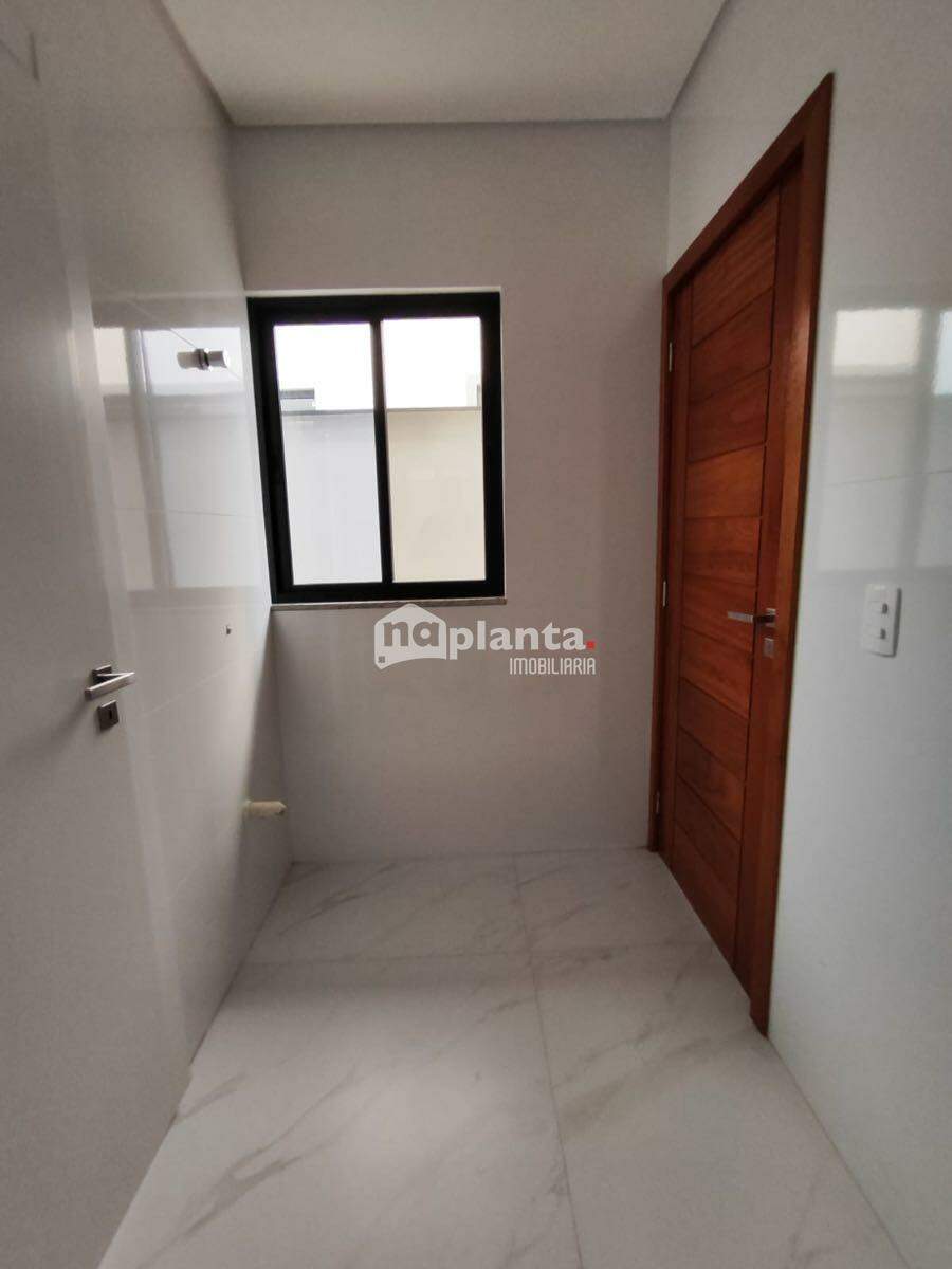 Casa à venda com 3 quartos, 109m² - Foto 15