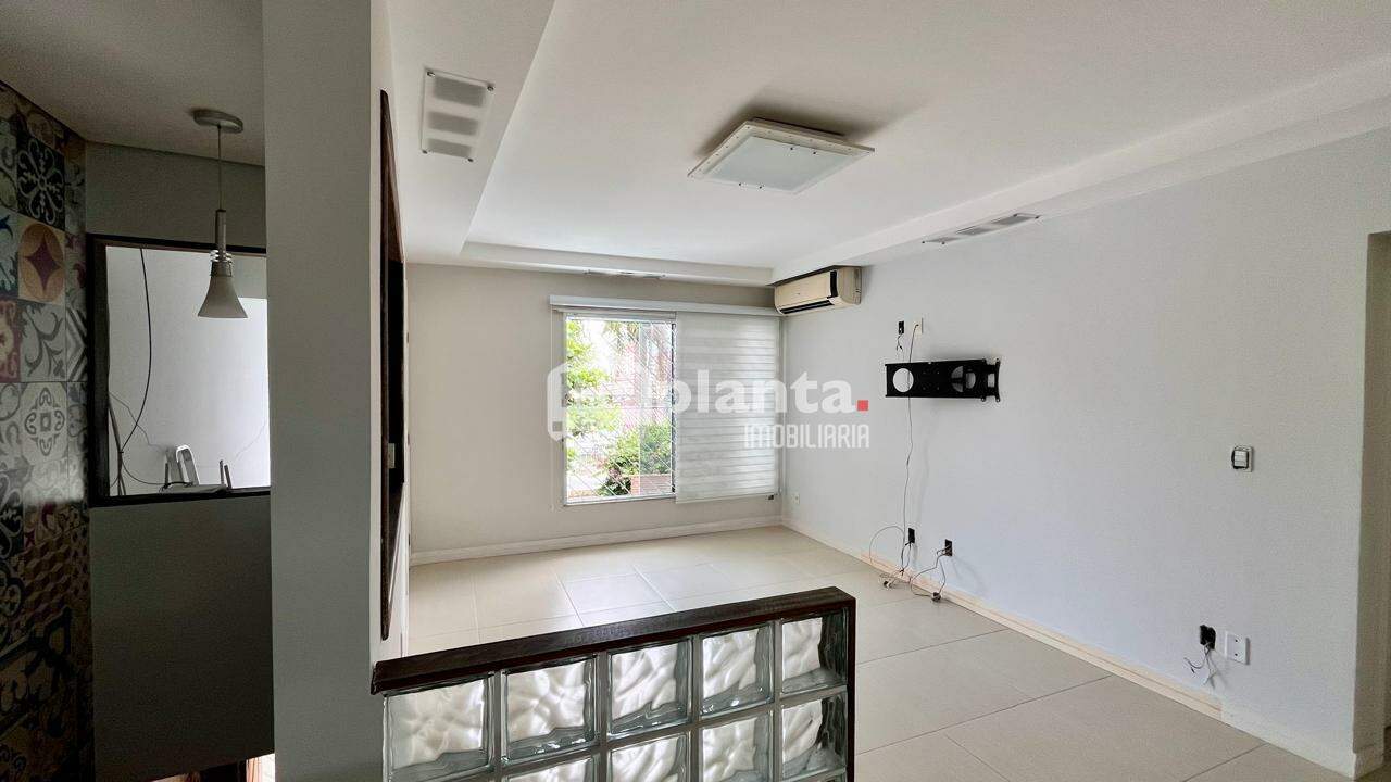 Casa à venda com 3 quartos, 197m² - Foto 18