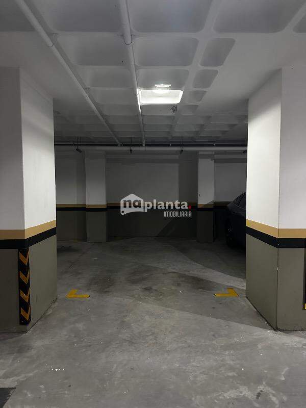 Apartamento à venda com 2 quartos, 75m² - Foto 14