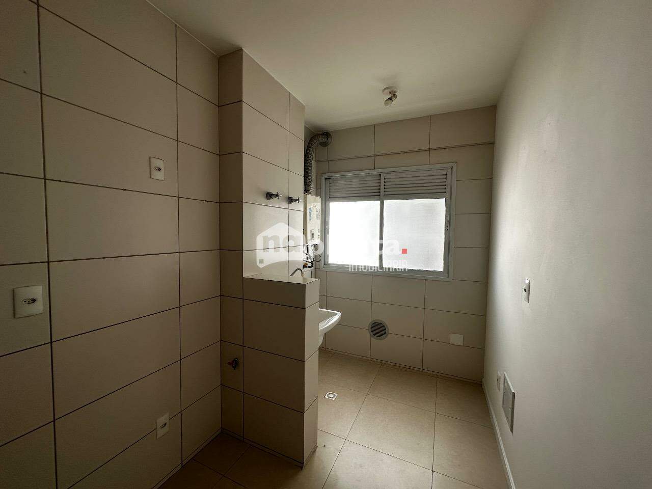 Apartamento à venda com 2 quartos, 75m² - Foto 10