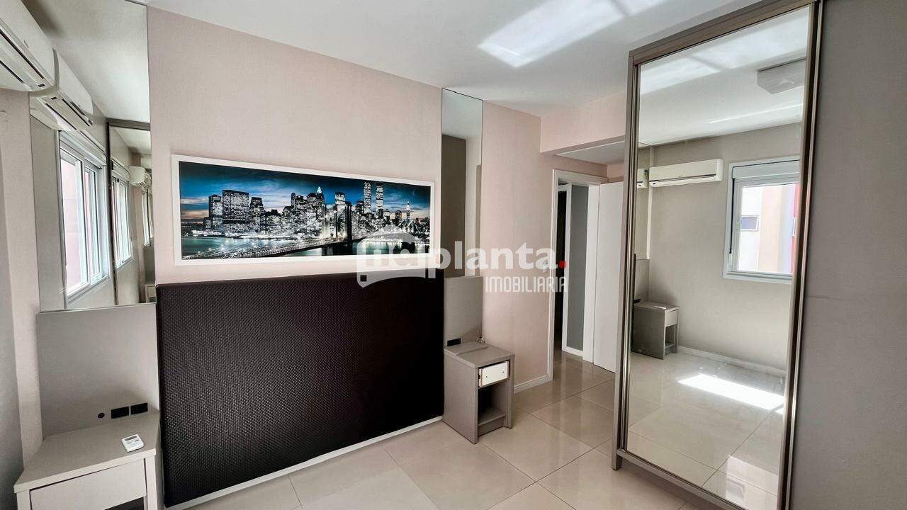 Apartamento à venda com 2 quartos, 75m² - Foto 10