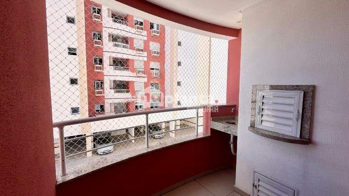 Apartamento à venda com 2 quartos, 75m² - Foto 4