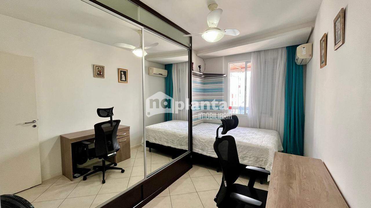 Apartamento à venda com 3 quartos, 116m² - Foto 12