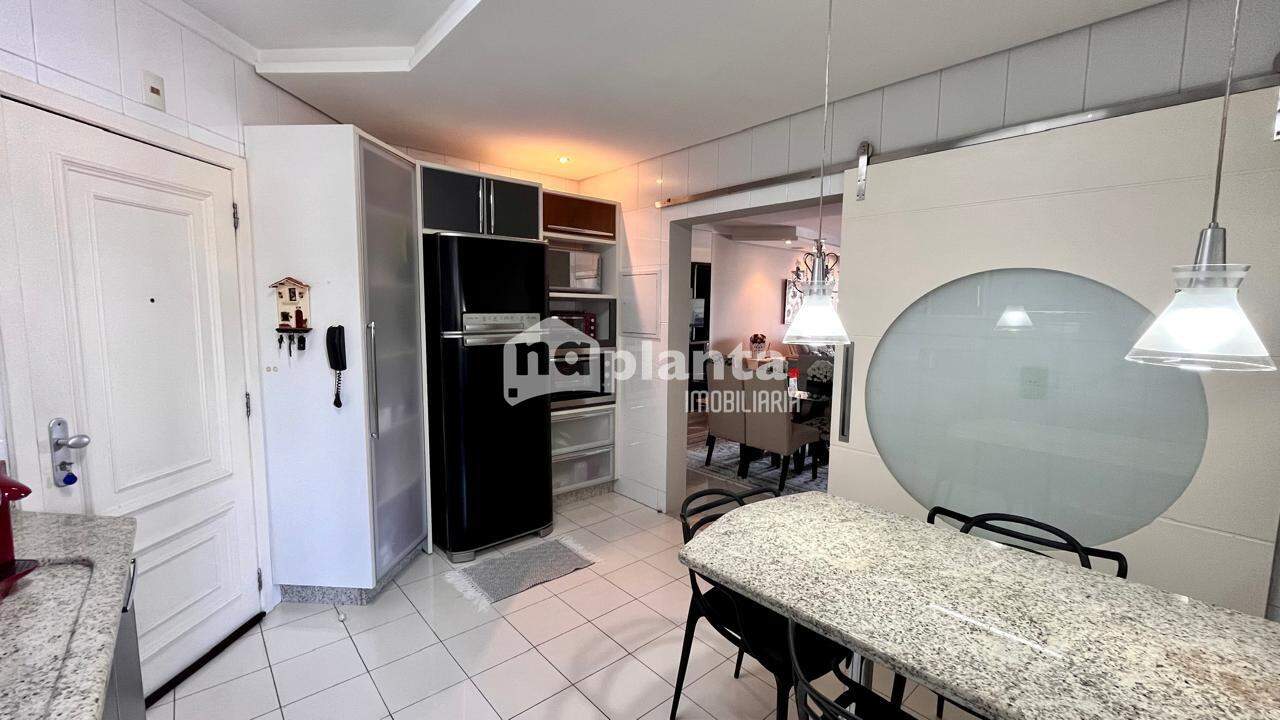 Apartamento à venda com 3 quartos, 116m² - Foto 7