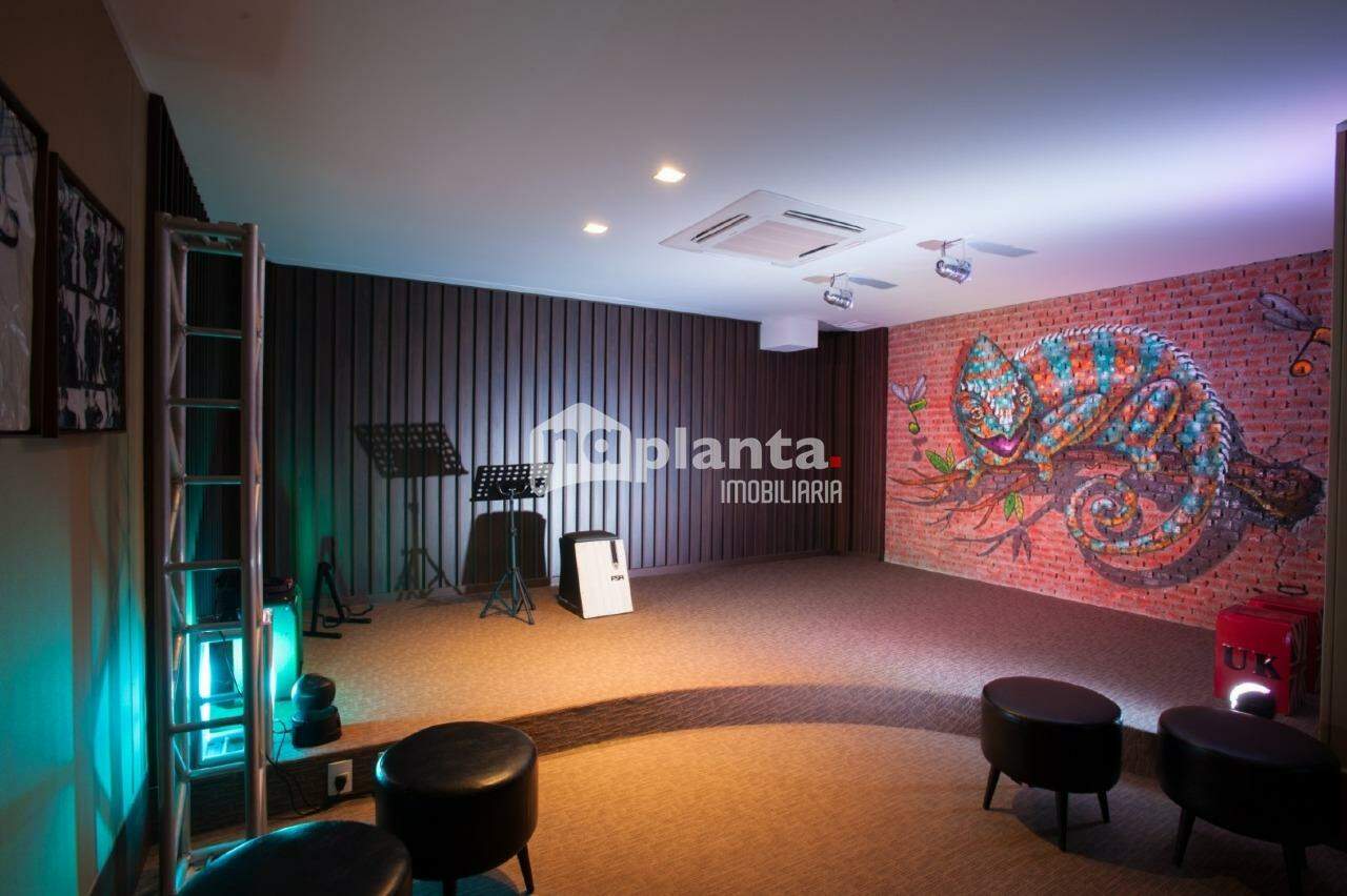 Apartamento à venda com 2 quartos, 73m² - Foto 34