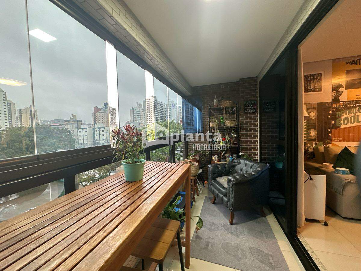 Apartamento, 3 quartos, 118 m² - Foto 1