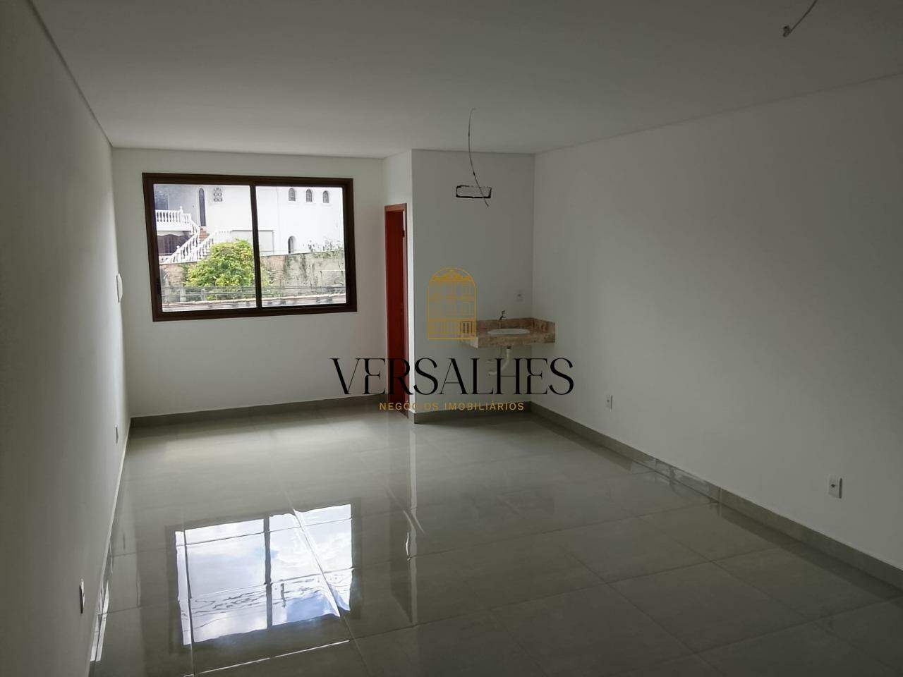 Sala para aluguel no São Luíz: 