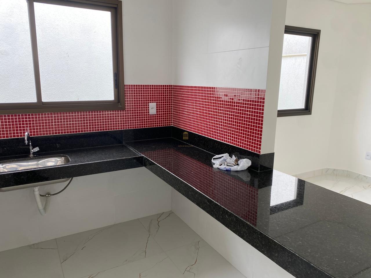 Casa à venda no Trevo: 