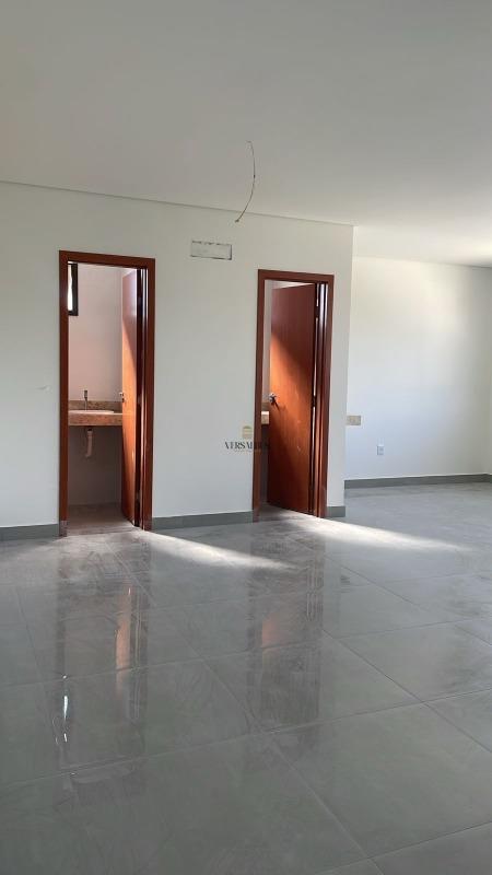 Sala à venda no São Luíz: 