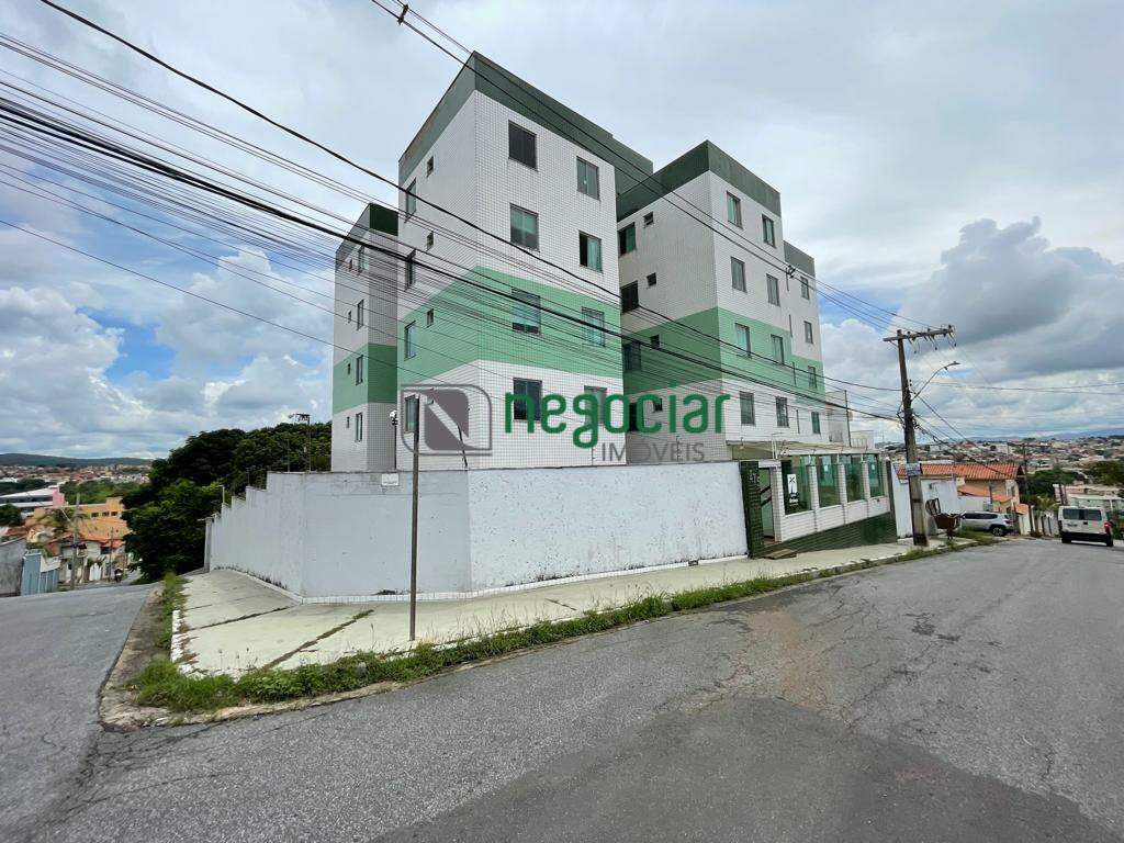 Apartamento 3 quartos no bairro Senhora das Graças Betim: 