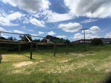Terreno / Área no bairro Pingo D Água Betim: 