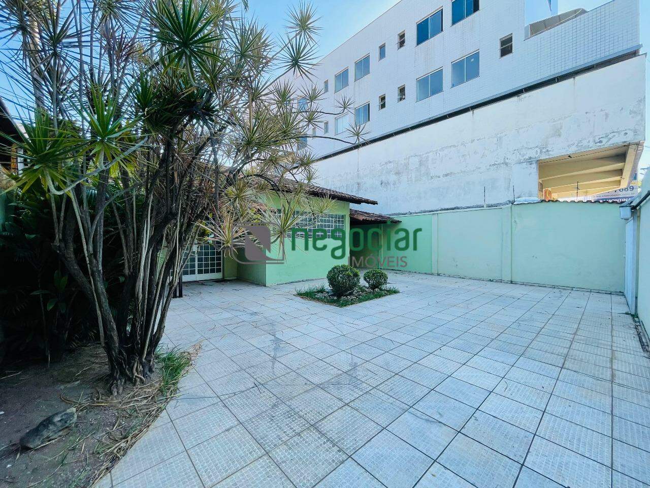 Casa comercial 4 quartos no bairro Ingá Betim: 