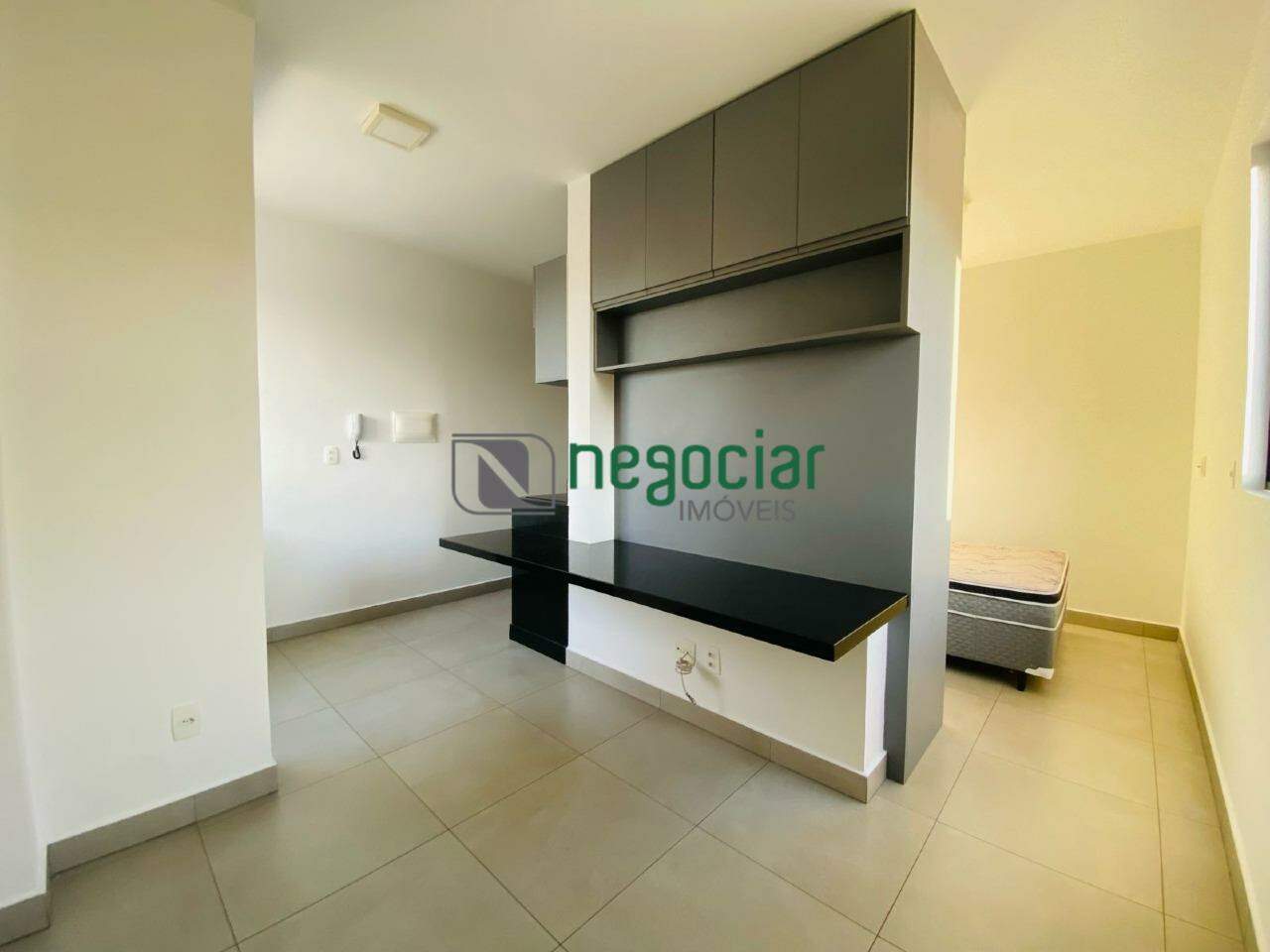 Flat 1 quarto no bairro Angola Betim: 