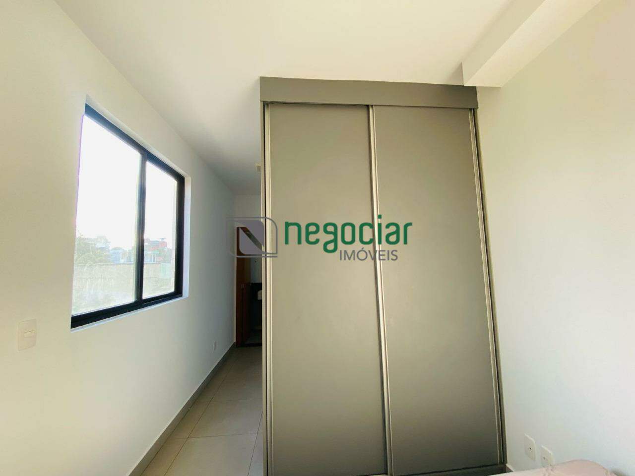 Flat 1 quarto no bairro Angola Betim: 