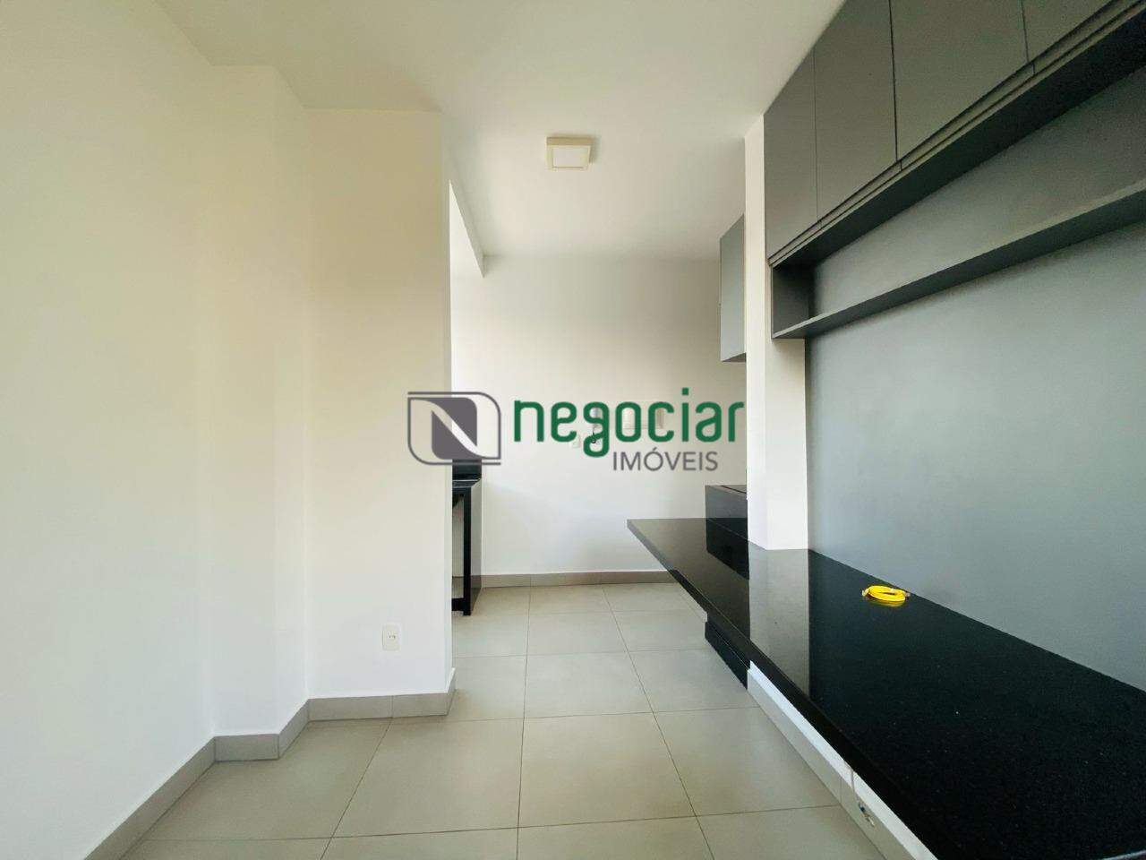 Flat 1 quarto no bairro Angola Betim: 