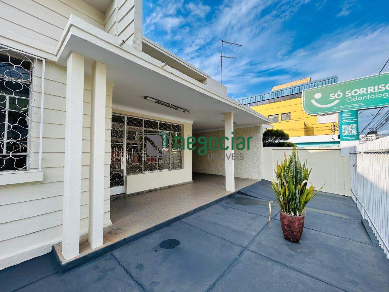 Casa comercial no bairro Centro Betim: 