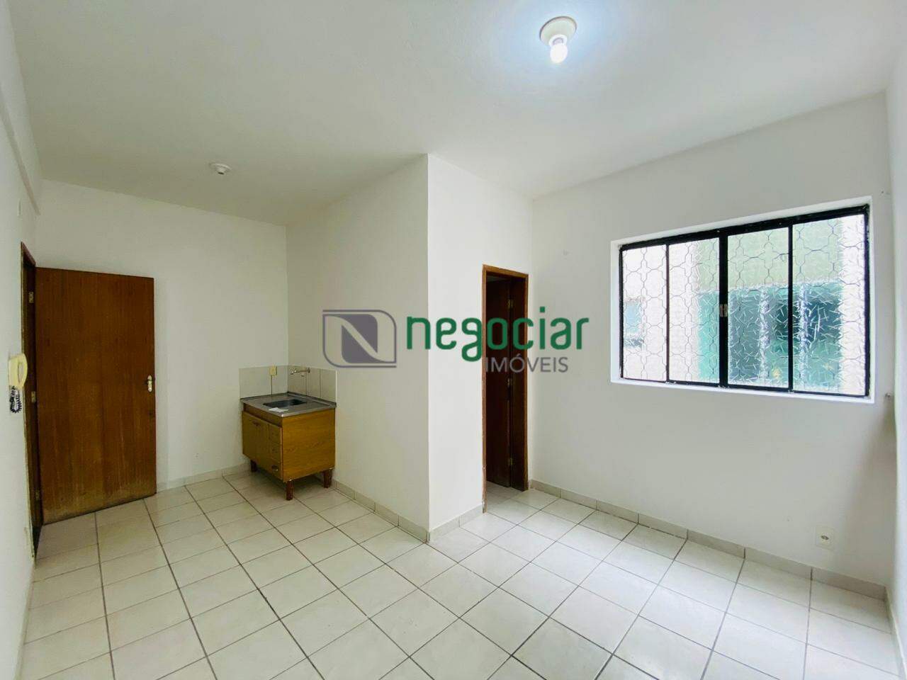 Kitnet 1 quarto no bairro Angola Betim: 