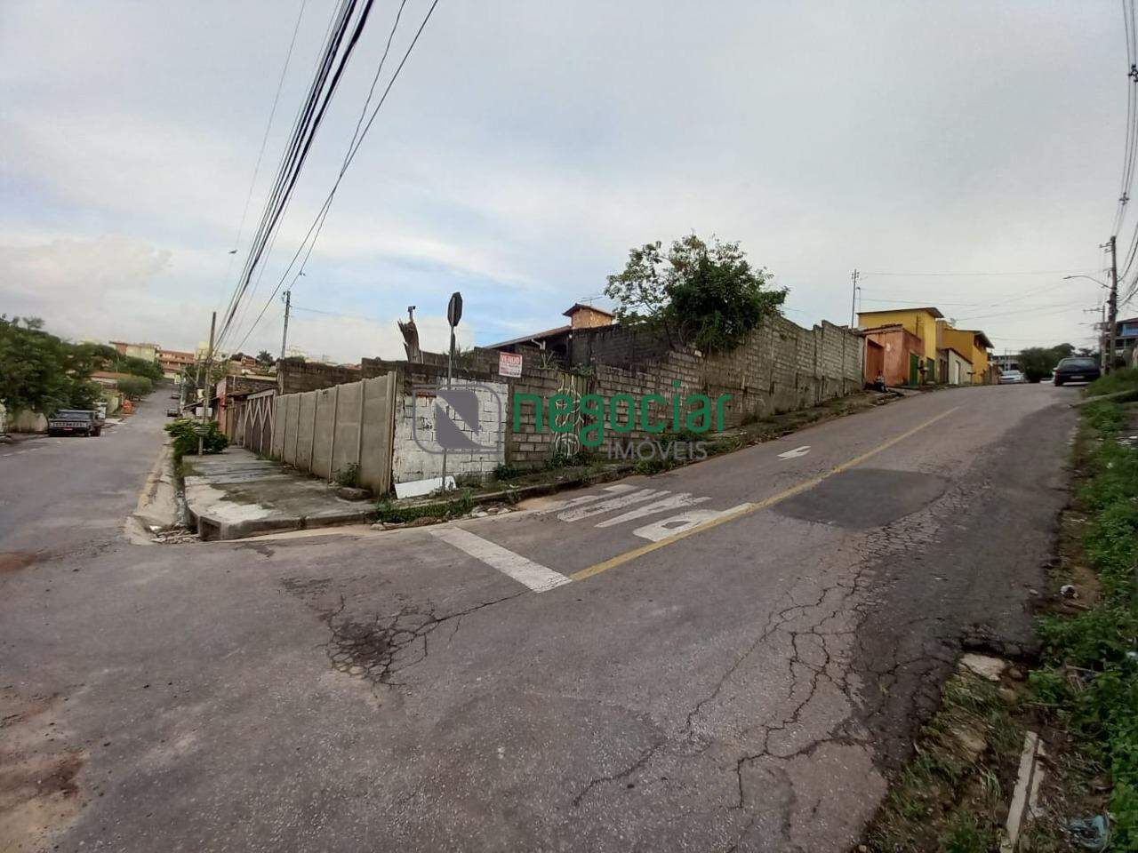 Lote / Terreno Comercial no bairro Jardim Brasília Betim: 