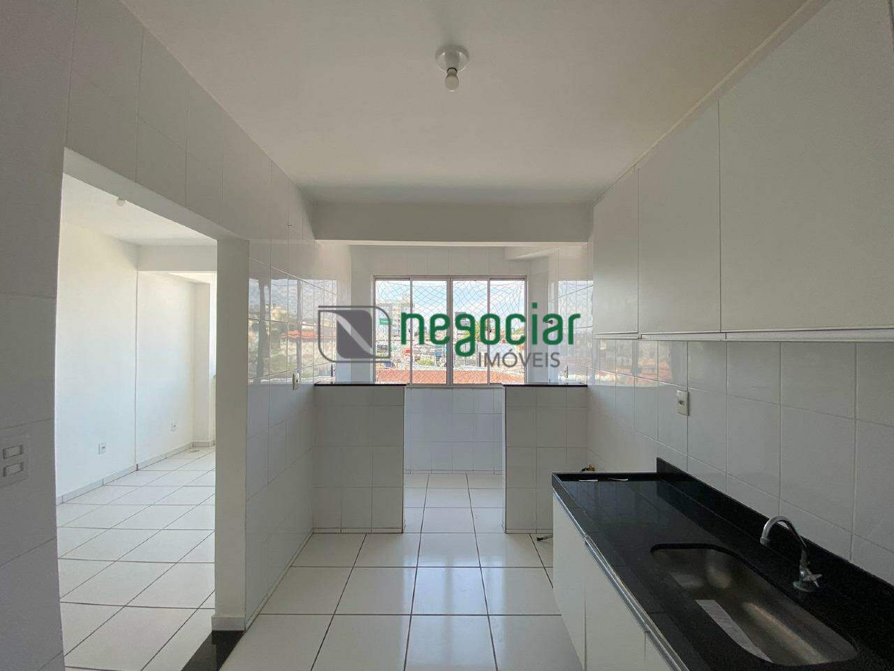 Apartamento 3 quartos no bairro Chácara Betim: 