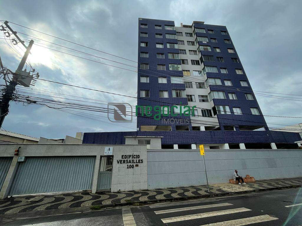 Apartamento 3 quartos no bairro Chácara Betim: 