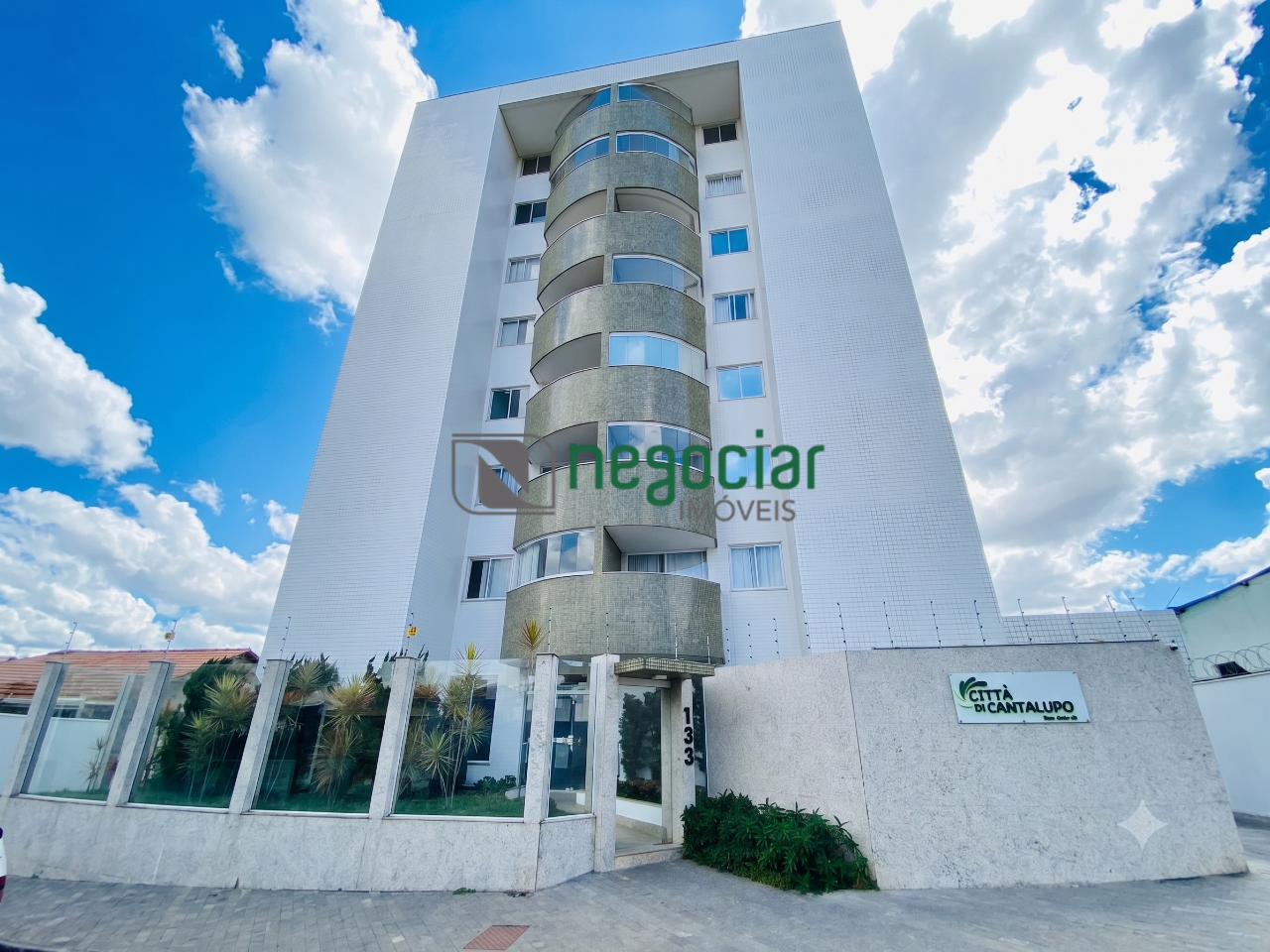 Apartamento 3 quartos no bairro Brasiléia Betim: 