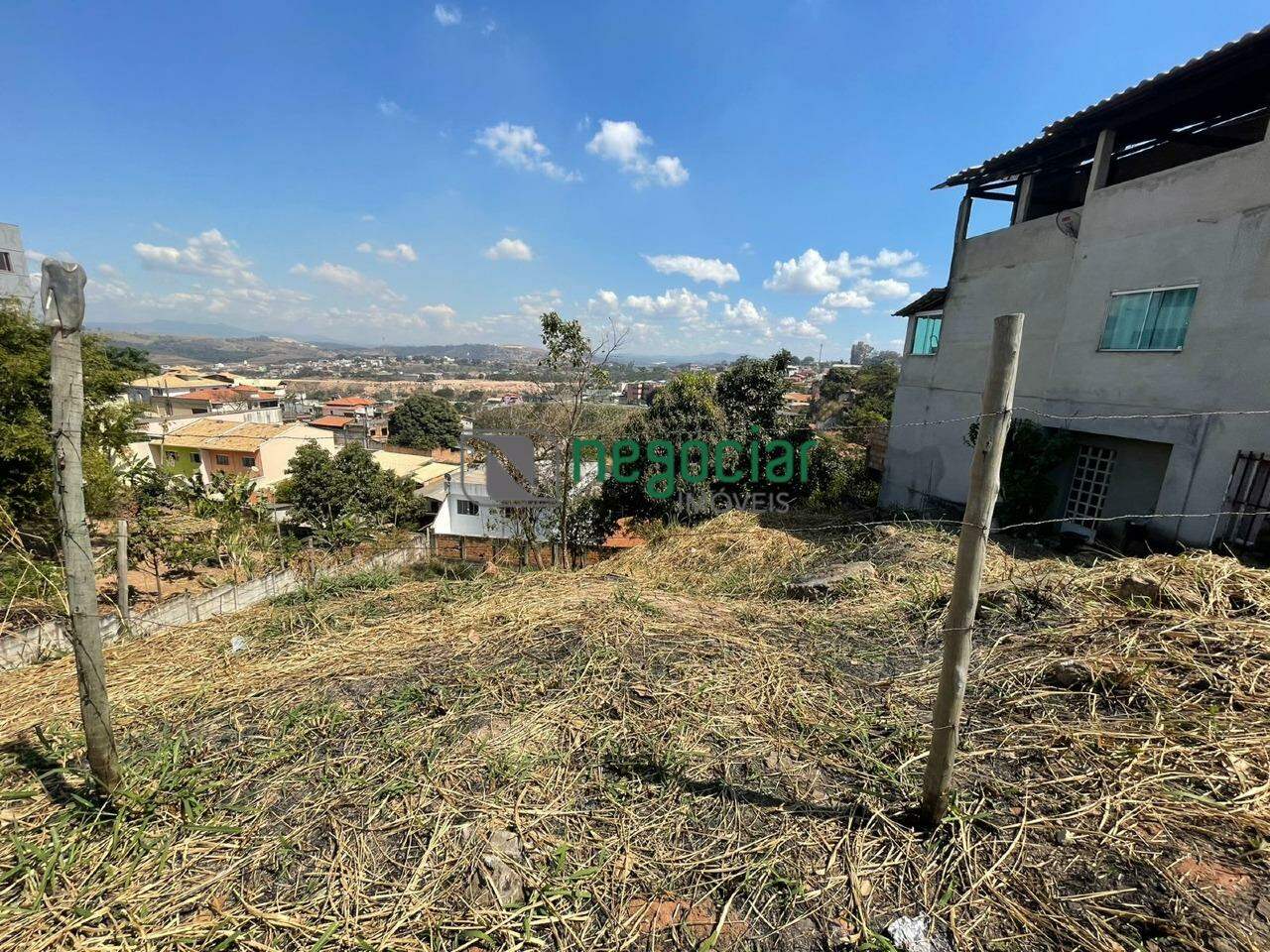 Lote no bairro Jardim Casa Branca Betim: 