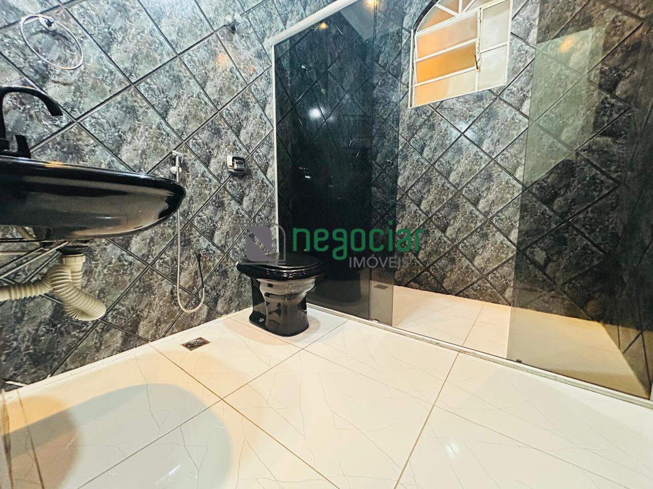 Casa 3 quartos no bairro Angola Betim: 