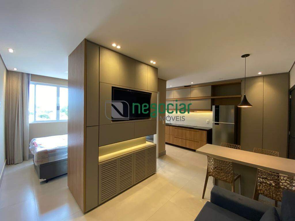 Flat 1 quarto no bairro Angola Betim: 