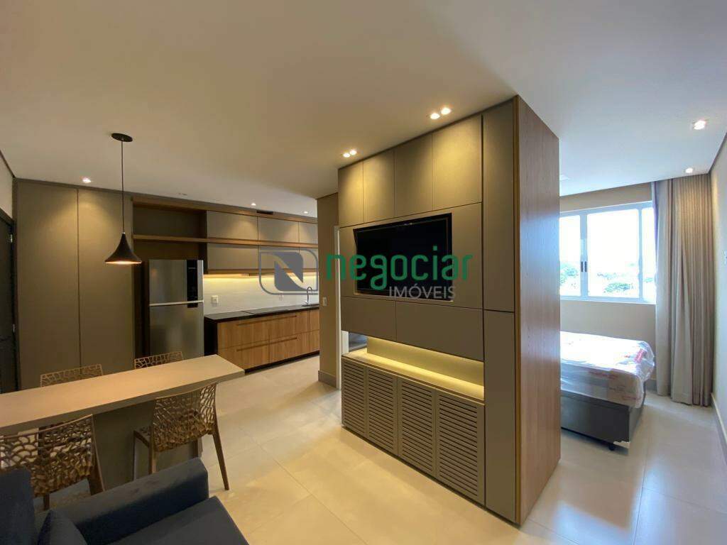 Flat 1 quarto no bairro Angola Betim: 