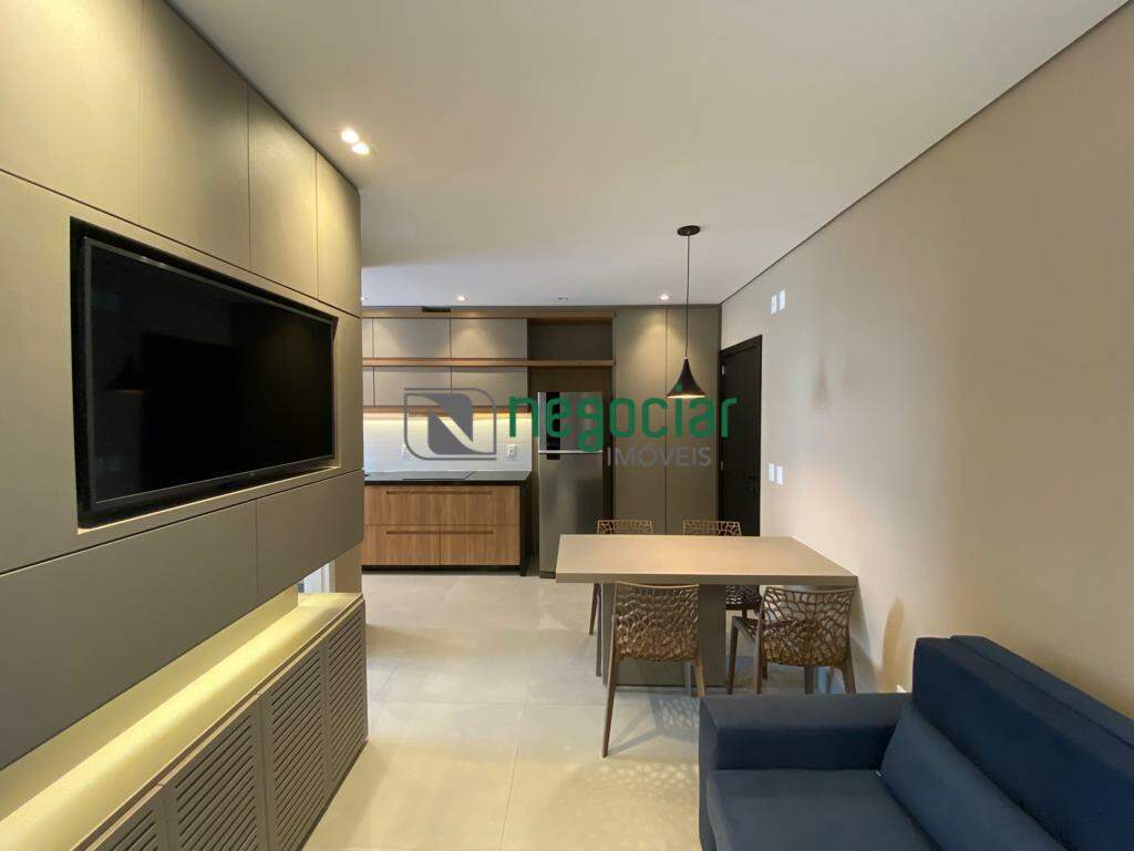 Flat 1 quarto no bairro Angola Betim: 
