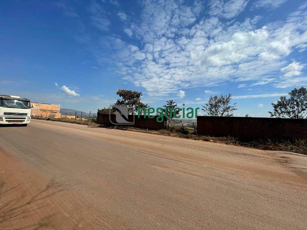 Lote no bairro Nazaré São Joaquim de Bicas: 