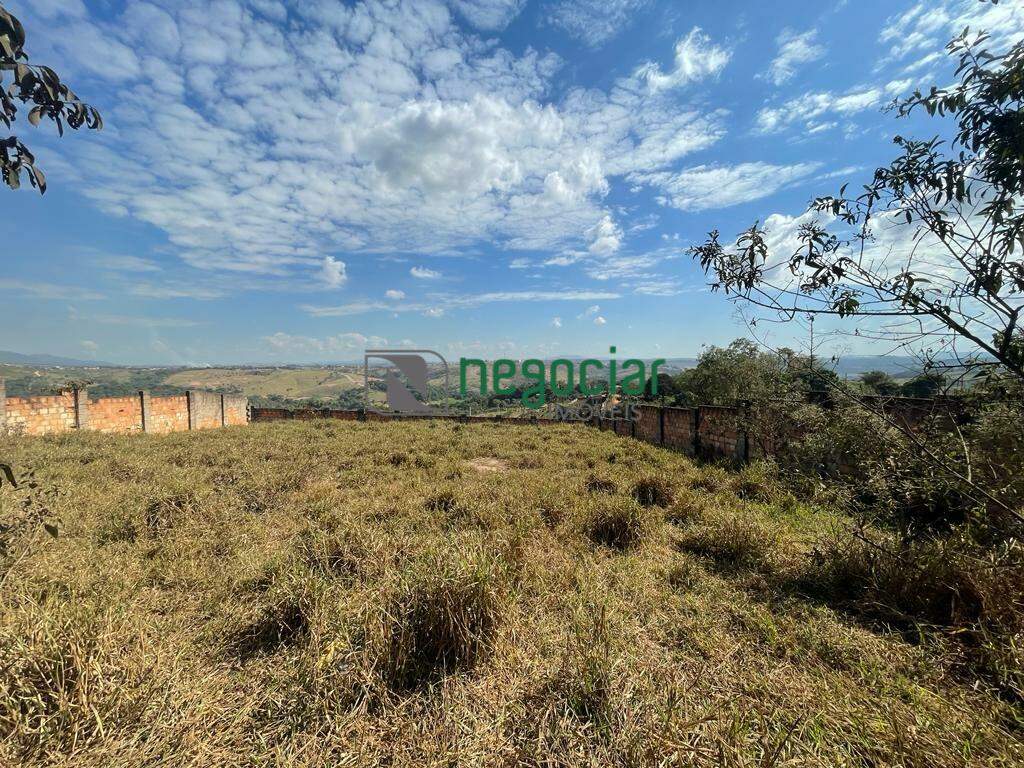 Lote no bairro Nazaré São Joaquim de Bicas: 