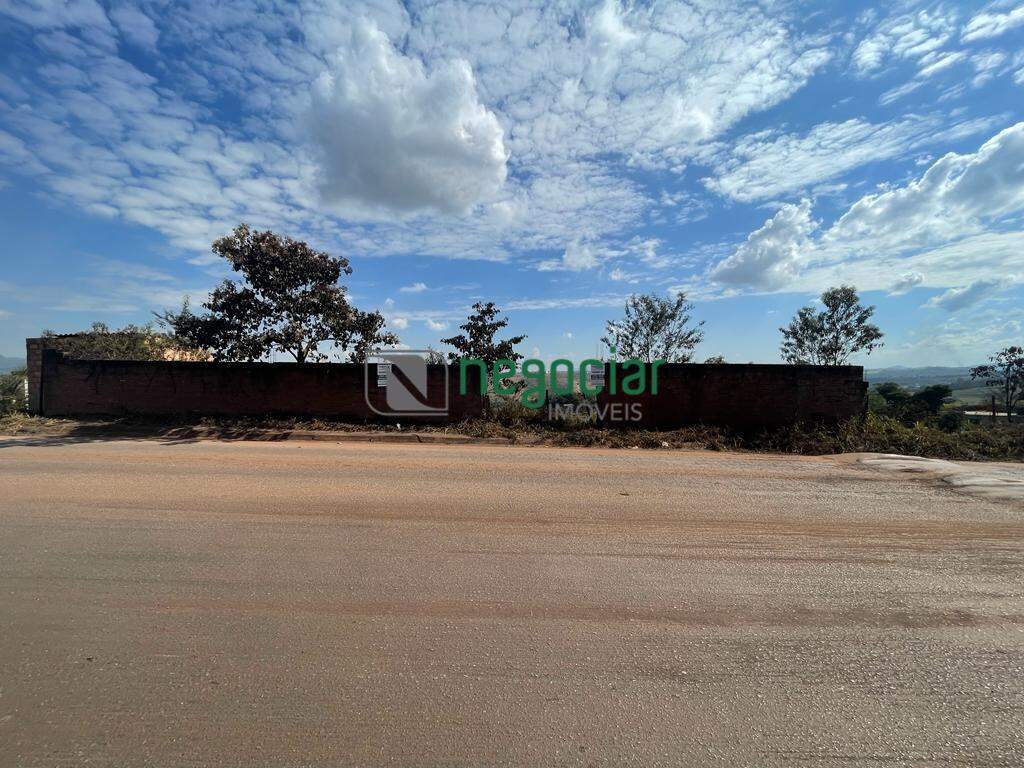 Lote no bairro Nazaré São Joaquim de Bicas: 