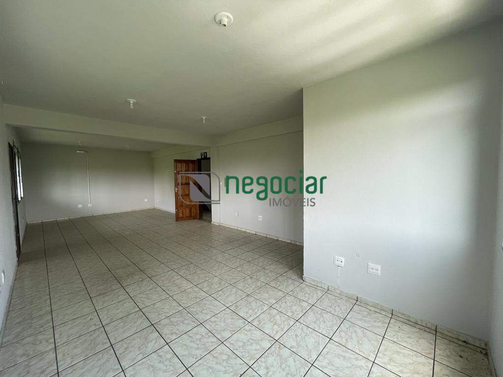 Sala no bairro Filadélfia Betim: 