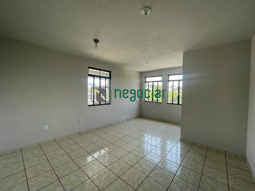 Sala no bairro Filadélfia Betim: 