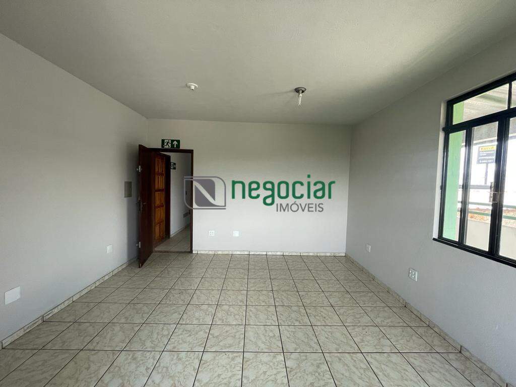Sala no bairro Filadélfia Betim: 
