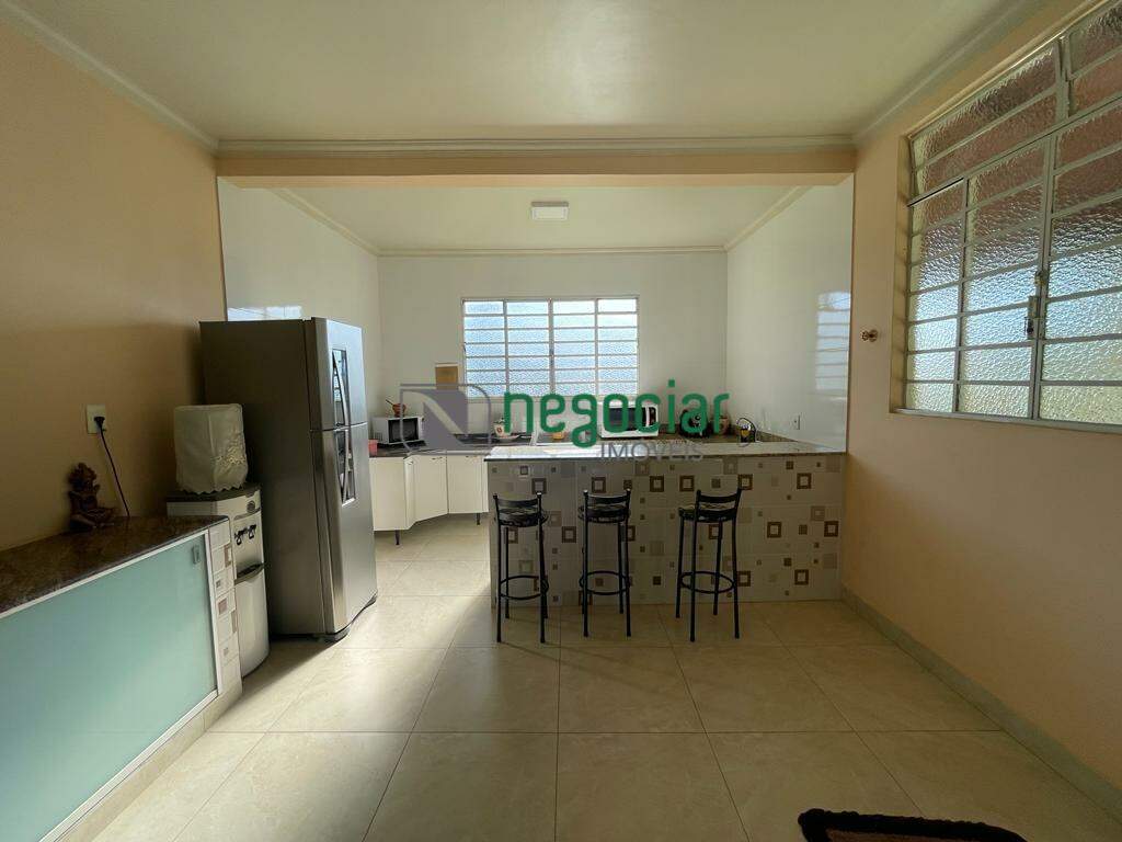 Fazenda/Sitio/Chácara 8 quartos no bairro Brodoski Betim: 