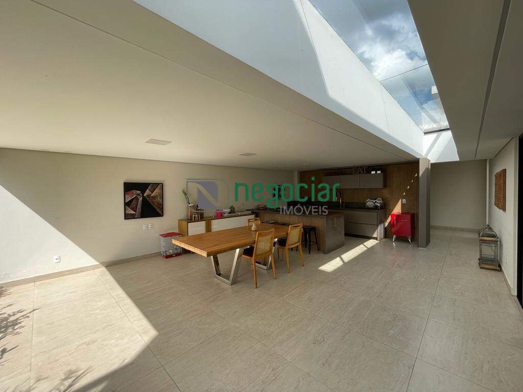Casa 4 quartos no bairro Ingá Alto Betim: 
